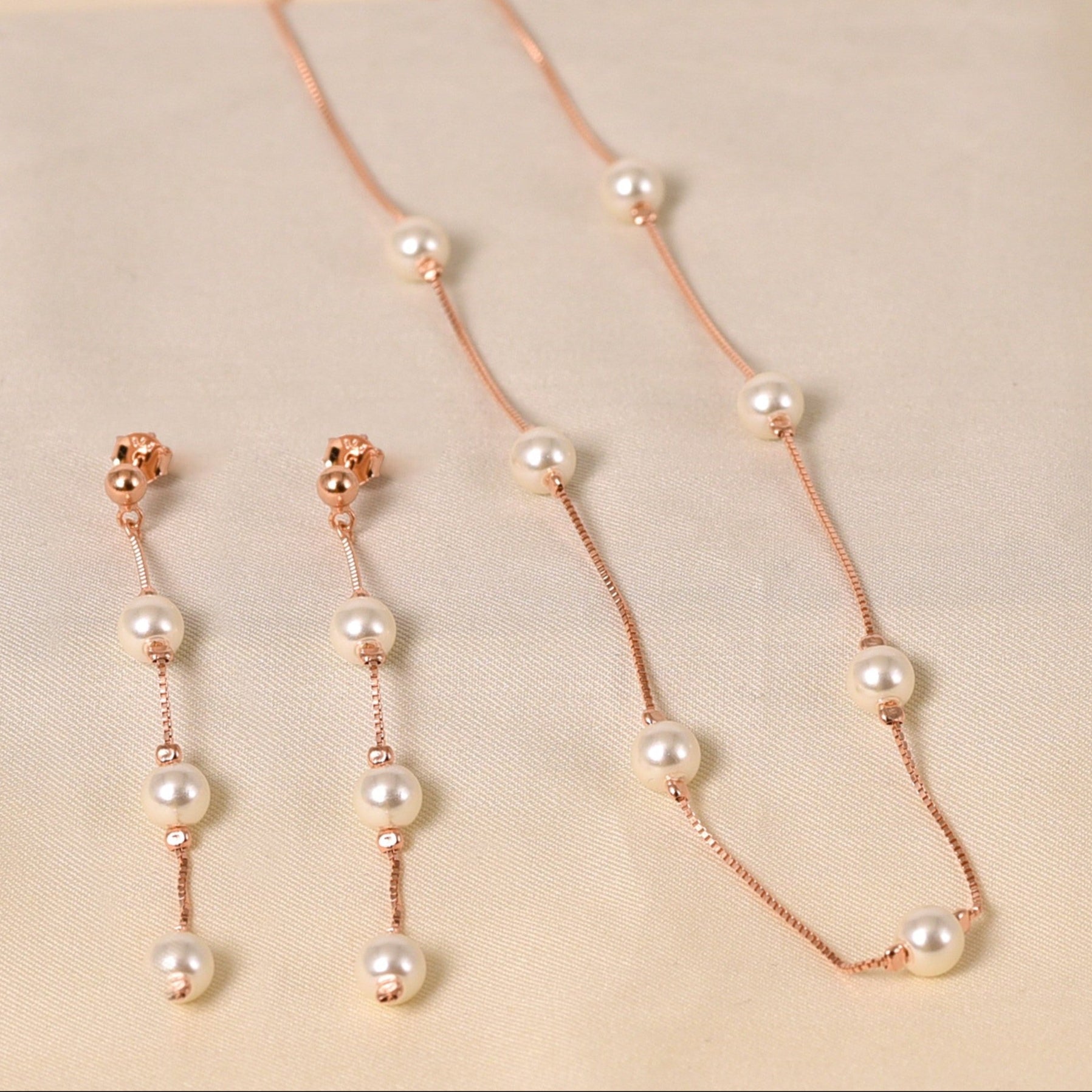 7 Pearl Pensieve Necklace Set - Rose Gold